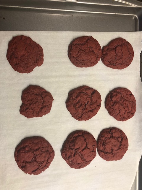 red velvet cookies w cream cheese frosting 5