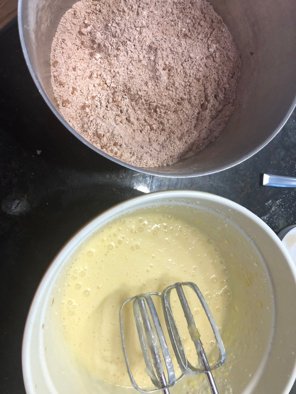 DAFF6A0B-77C5-4010-8319-D03BBAFB3A22