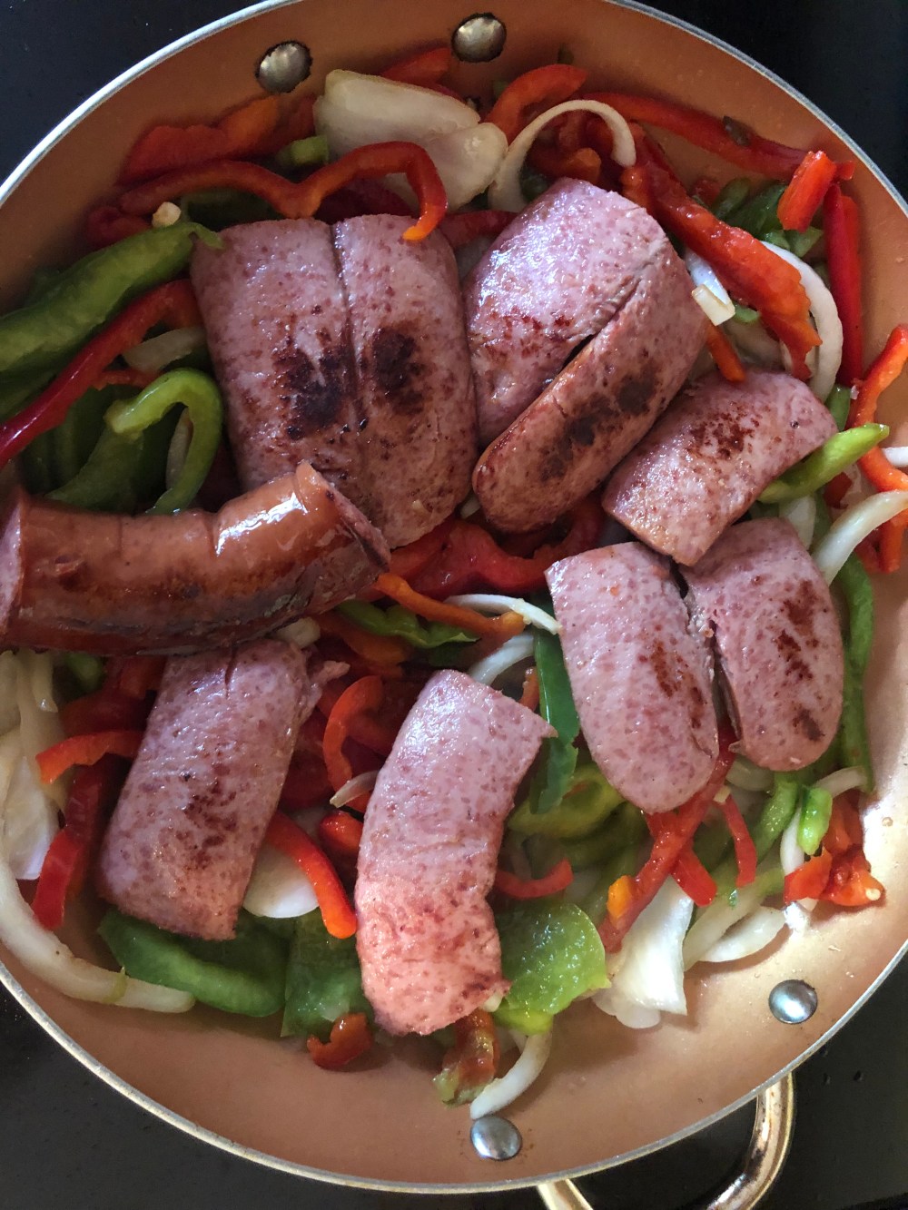 8ABA15C5-BBB2-438F-B5F9-2CD008AAC53B