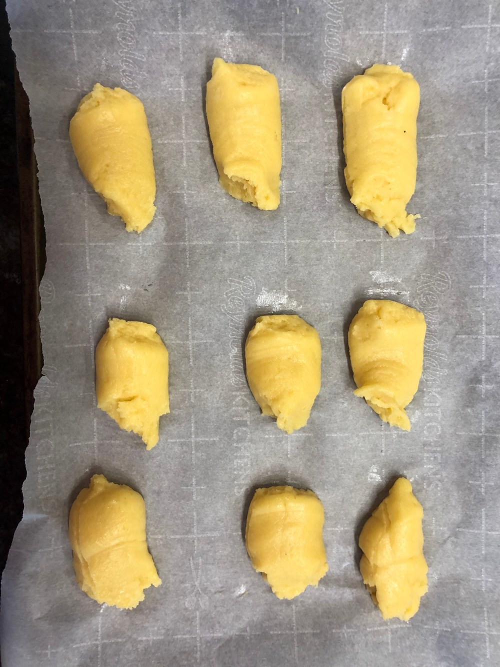 4DE8FCAD-0F38-476F-B5C5-85E700D85053